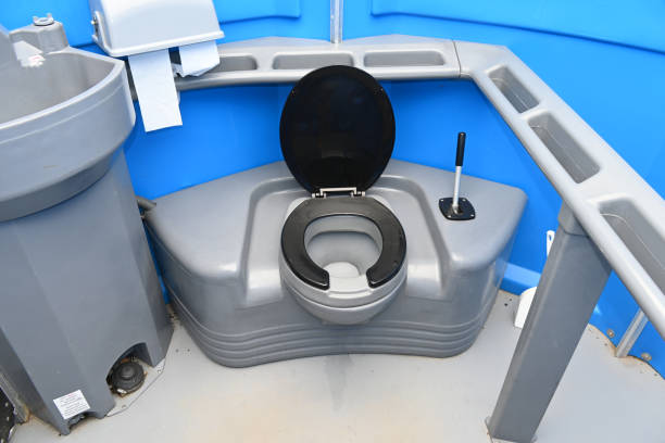 Best Standard Portable Toilet Rental in Rutledge, GA